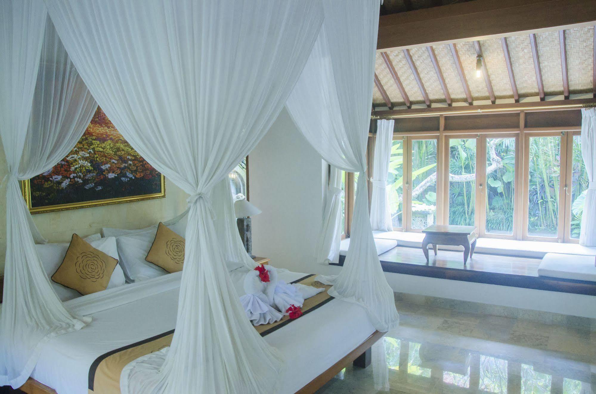 Villa Sonia Ubud ภายนอก รูปภาพ